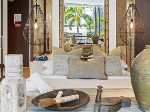 Santai 229 - Unveiling Refined Elegance, Your Haven Of Luxury - Port Augusta Accommodation 2