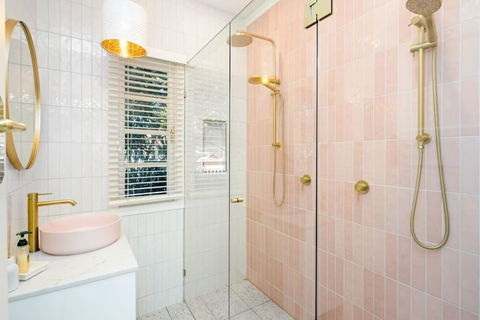 Scarborough Waterfront 2-bedroom Cottage - Port Augusta Accommodation 0