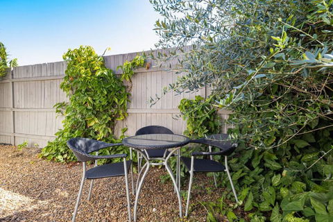 Scarborough Waterfront 2-bedroom Cottage - Port Augusta Accommodation 3