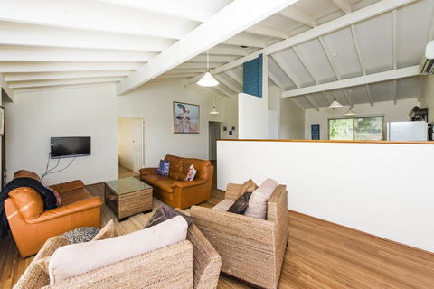 Sheoak On Wedge - Well Appointed Property Close To Beach - Port Augusta Accommodation 3