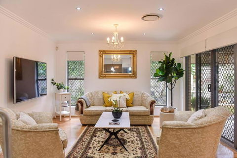 The Arcadia - Entire Luxurious English Cottage With Huge Privacy Near CBD - Port Augusta Accommodation 0