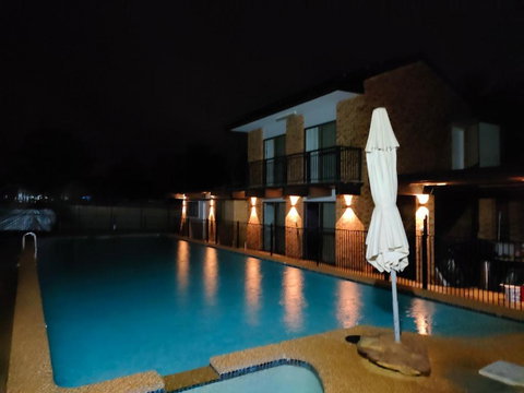T&V Suites - Port Augusta Accommodation 2