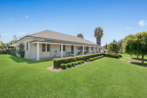 Bellfield House Mudgee - Port Augusta Accommodation 0