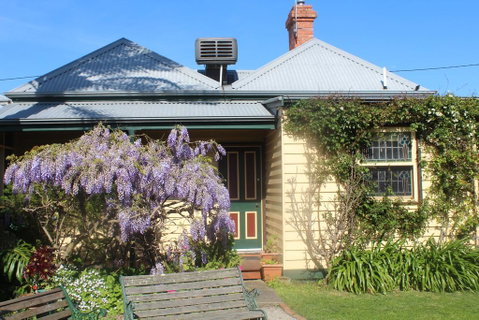 Benambra Bed & Breakfast - Port Augusta Accommodation 3