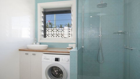 Betty's At Lennox Head - Air Conditioned - Port Augusta Accommodation 3