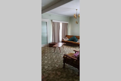 Betty's Place - Port Augusta Accommodation 2