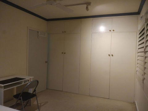 Big Room 12km To City Near Boxhill, Melbourne - Port Augusta Accommodation 3