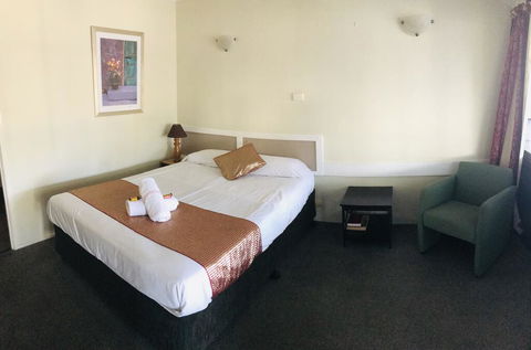 Biloela Centre Motel & Steakhouse Restaurant - Port Augusta Accommodation 1