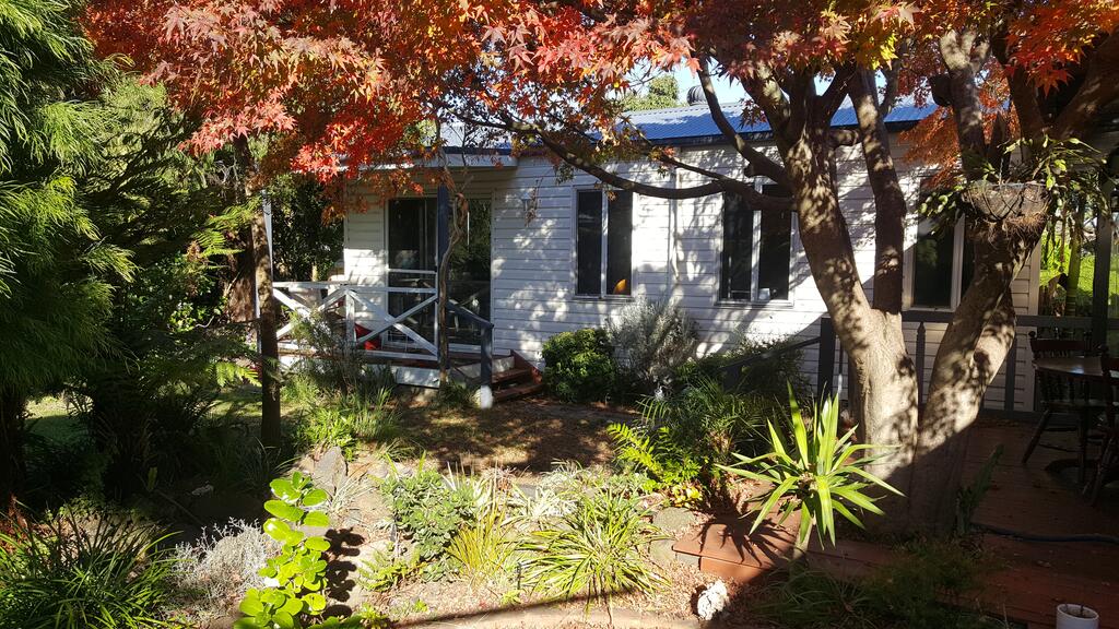 Hallam VIC Port Augusta Accommodation