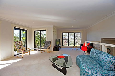 Black Cockatoo Retreat - Port Augusta Accommodation 2