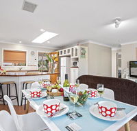 Blue Haze - air conditioned comfort - Port Augusta Accommodation