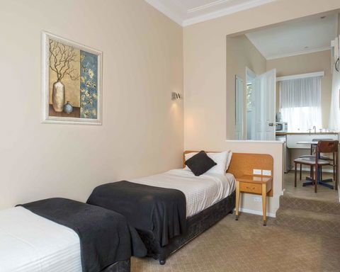Blue Mountains Heritage Motel - Port Augusta Accommodation 1