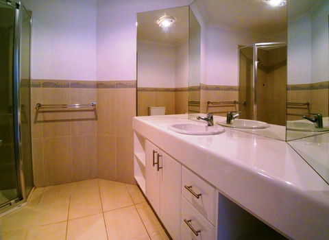 Boardwalk Apartment 6 - Port Augusta Accommodation 3