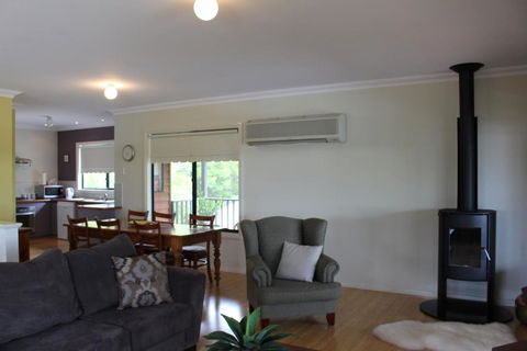 Waterside View - Port Augusta Accommodation 3