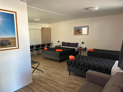 Winton Outback Motel - Port Augusta Accommodation 0