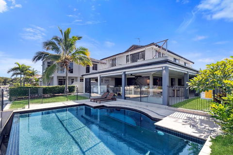 YALLA24-Luxury Resort Style Home - Port Augusta Accommodation 0