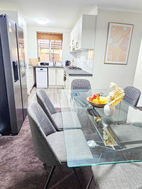 Queen Of The Desert Villa Secure & Gated 2 Bdrm Home - Port Augusta Accommodation 0