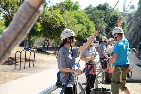 Rock Climbing At The Kangaroo Point Cliffs In Brisbane - Port Augusta Accommodation 3