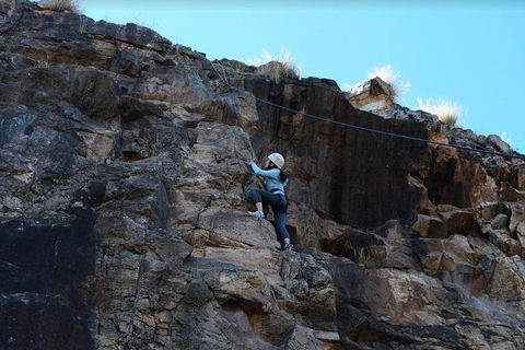 Rock Climbing At The Kangaroo Point Cliffs In Brisbane - Port Augusta Accommodation 5