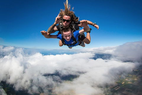 Reef And Rainforest Tandem Sky Dive In Cairns - Port Augusta Accommodation 0