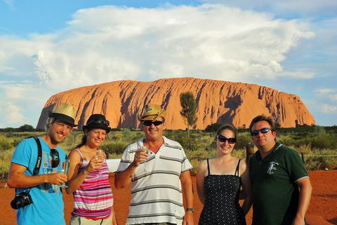 Ayers Rock Day Trip From Alice Springs Including Uluru, Kata Tjuta And Sunset BBQ Dinner - Port Augusta Accommodation 0