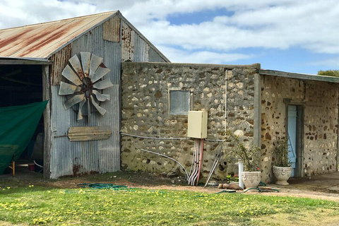 Kangaroo Island Half Day Food And Wine Trail Tour - Port Augusta Accommodation 1