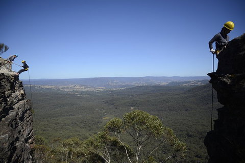Half-Day Abseiling Adventure In Blue Mountains National Park - Port Augusta Accommodation 0